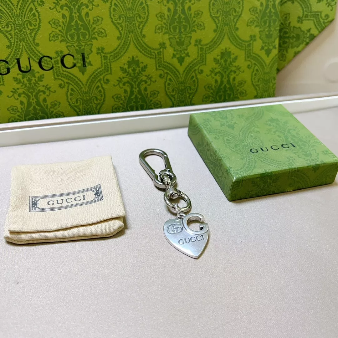 gucci key holder and boucle de sac s_12b1576